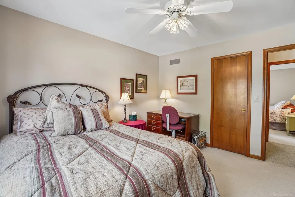 15792 Constitution Drive Macomb Township, MI 48044