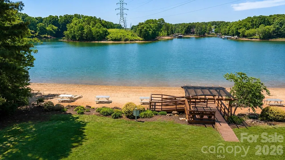 7267 Kiskadee Drive Denver, NC 28037