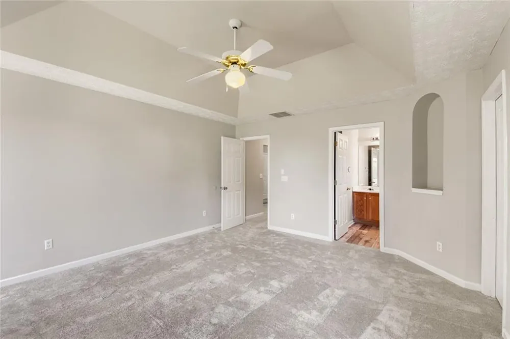 606 Mayfern Trace Fairburn, GA 30213