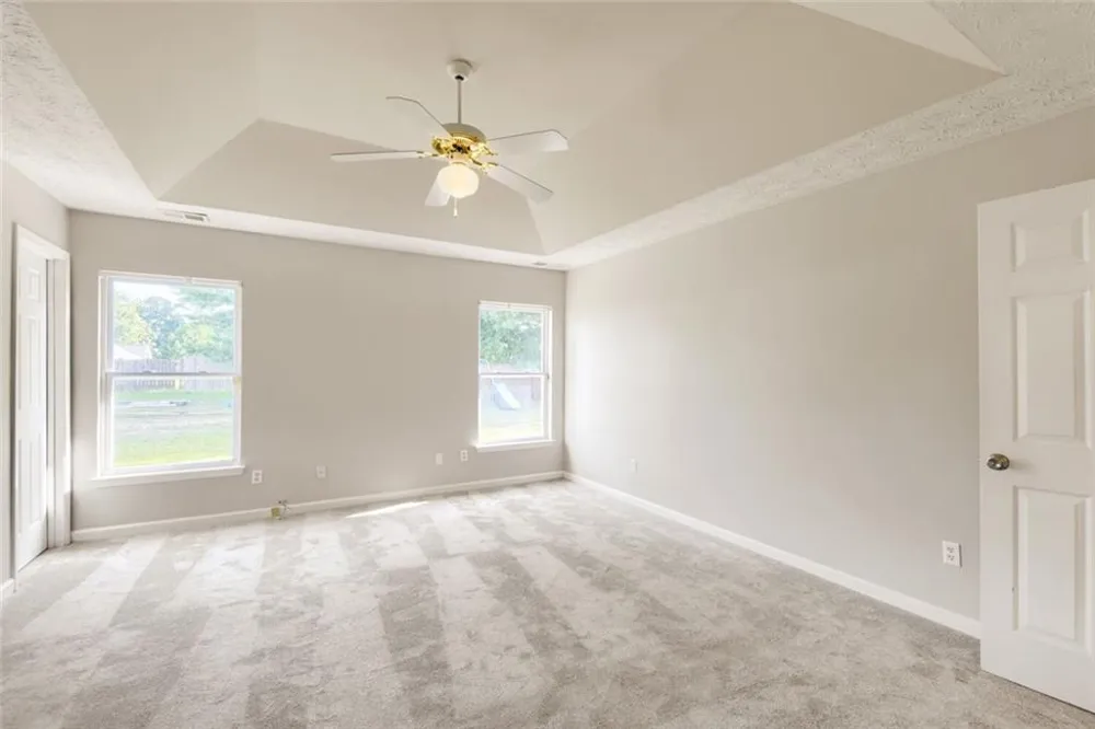 606 Mayfern Trace Fairburn, GA 30213