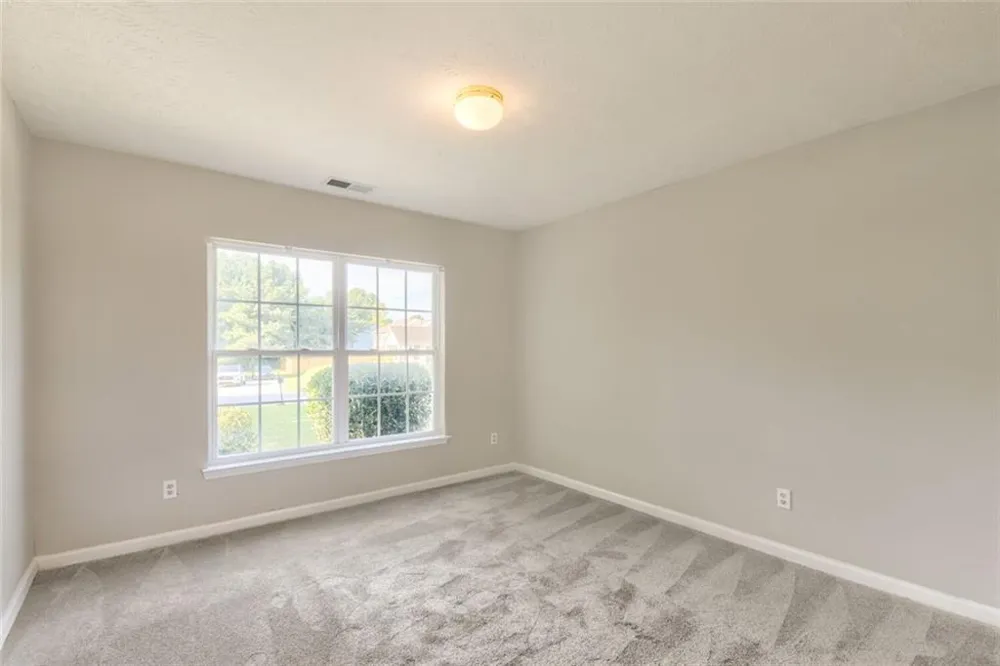 606 Mayfern Trace Fairburn, GA 30213