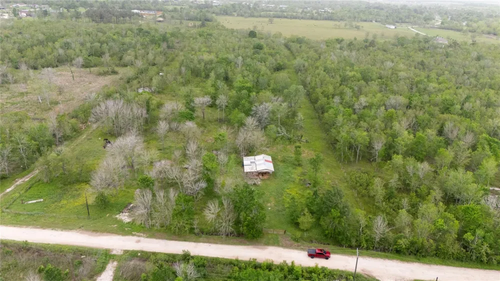 159 Private Road 489 Dayton, TX 77535