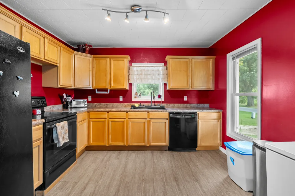 4846 W Hickory Road Barry Township, MI 49060