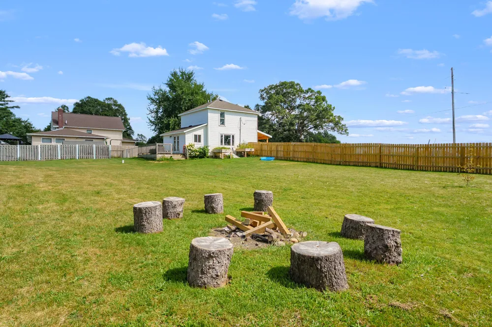 4846 W Hickory Road Barry Township, MI 49060