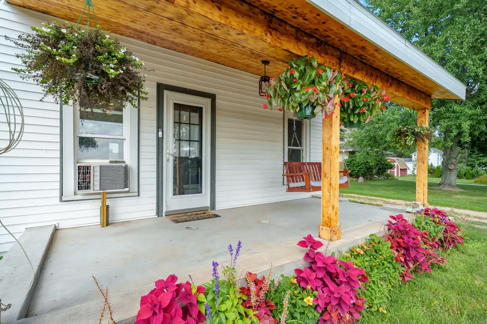 4846 W Hickory Road Barry Township, MI 49060