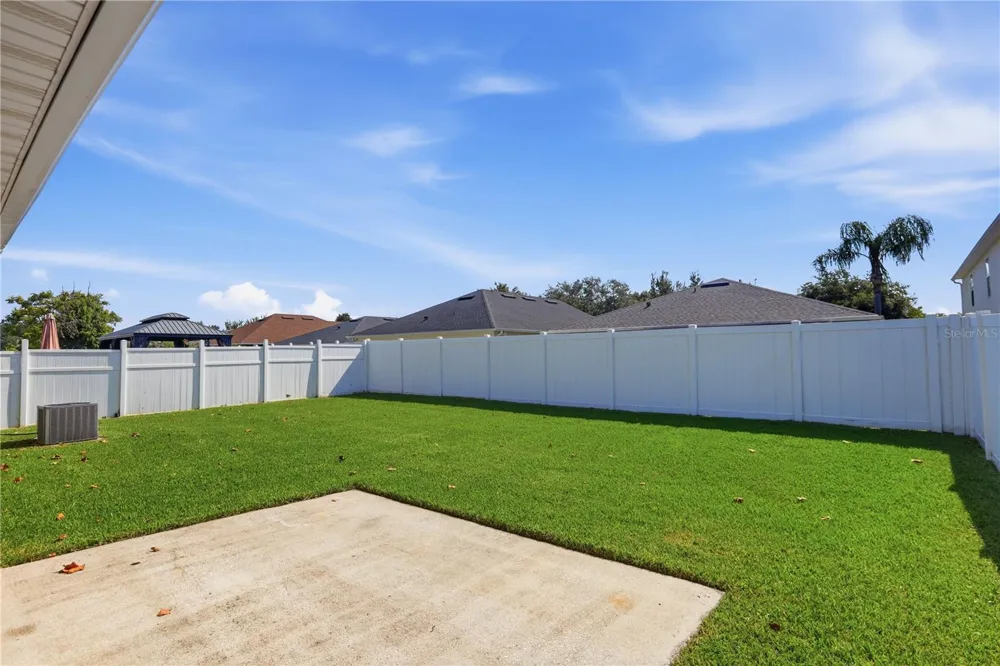 2505 BULLION LOOP Sanford, FL 32771