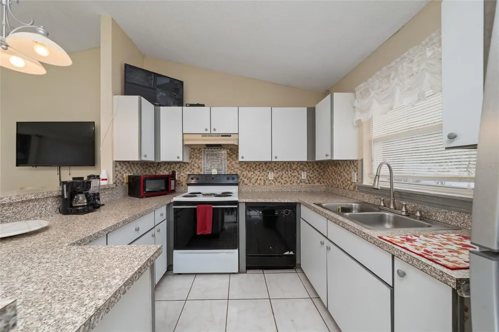 525 FINCH LANE Poinciana, FL 34759