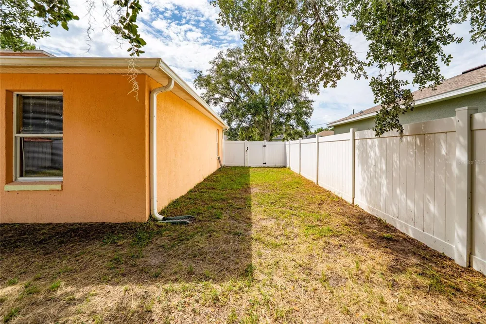 525 FINCH LANE Poinciana, FL 34759