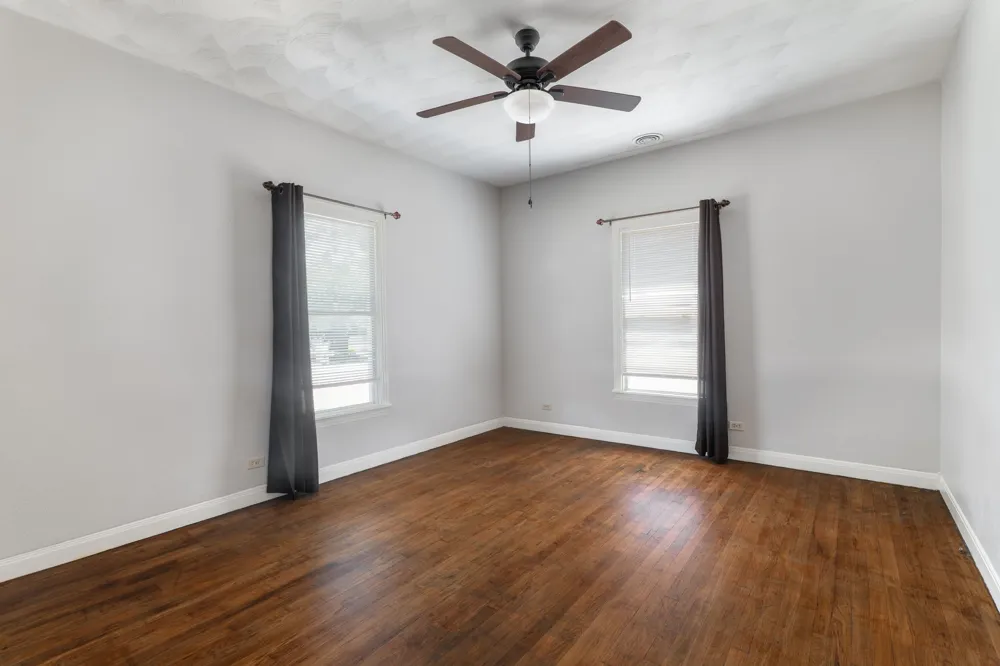 805 S Tyler Street McGregor, TX 76657