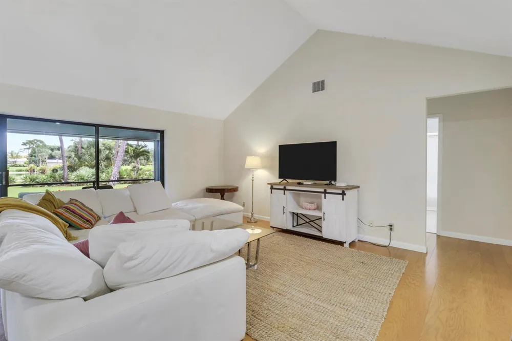 6245 SE Mariner Sands Drive Stuart, FL 34997