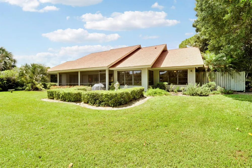 6245 SE Mariner Sands Drive Stuart, FL 34997