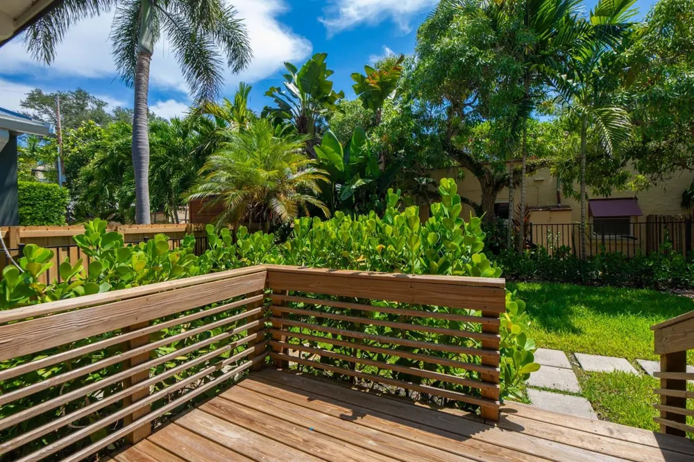 1601 SE 2ND STREET Fort Lauderdale, FL 33301