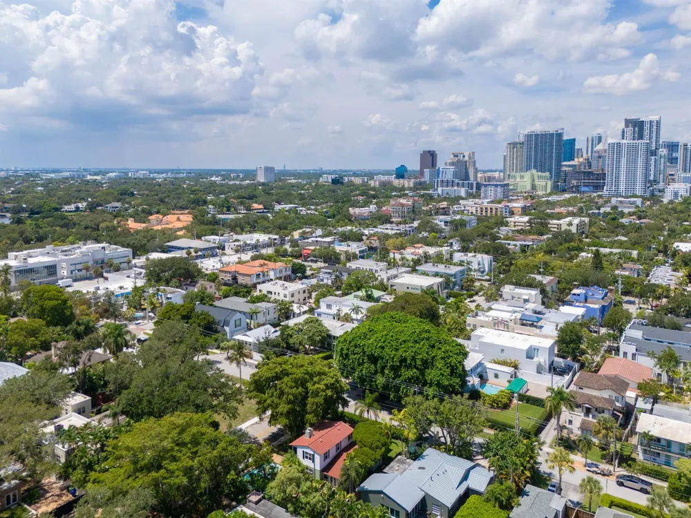 1601 SE 2ND STREET Fort Lauderdale, FL 33301