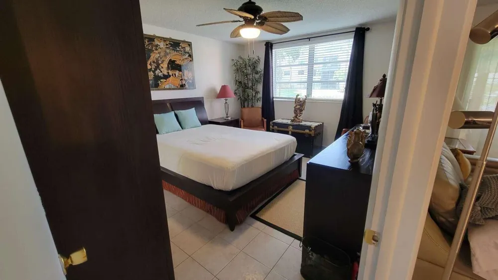 3001 NW 46TH AVENUE #104 Lauderdale Lakes, FL 33313