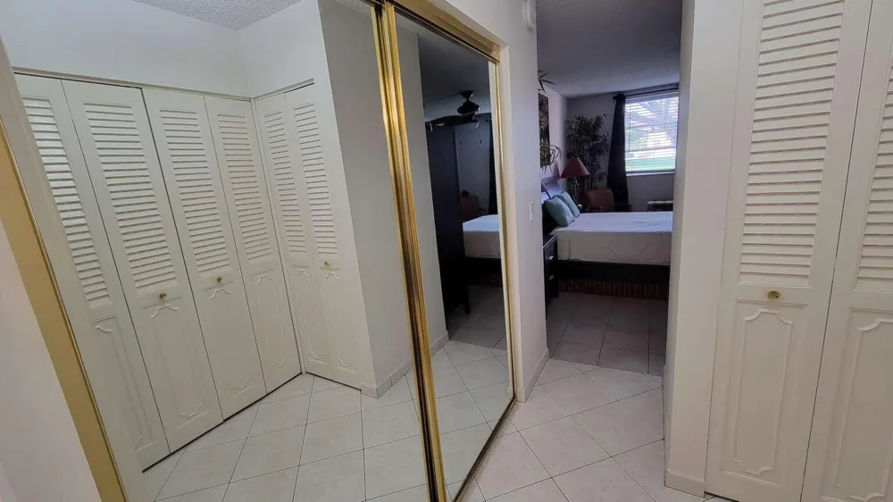 3001 NW 46TH AVENUE #104 Lauderdale Lakes, FL 33313
