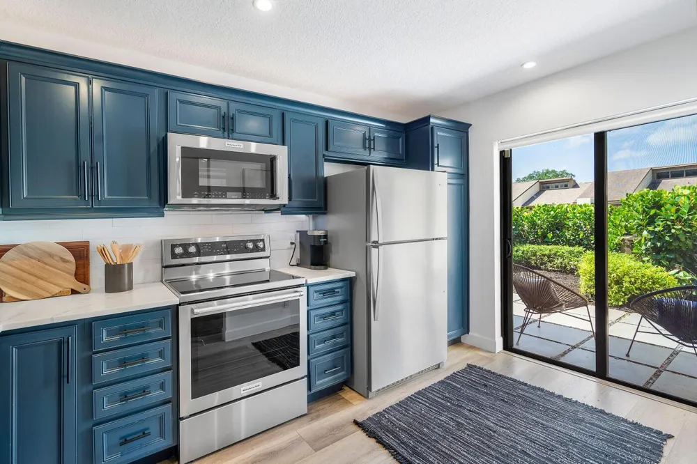 12621 SHADY PINES COURT #12621 Wellington, FL 33414