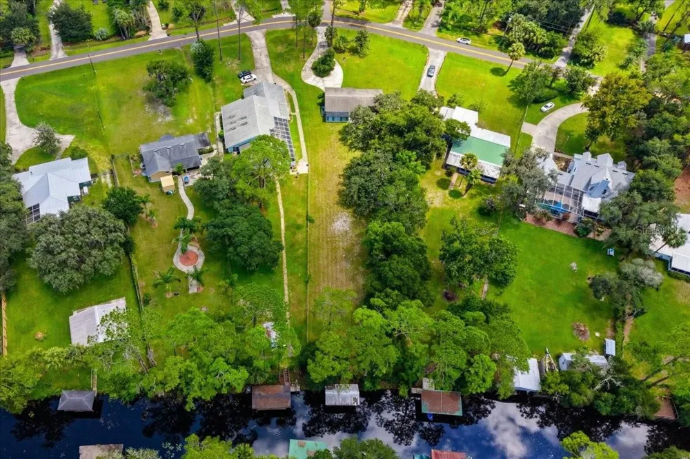 2228 RIVER RIDGE ROAD Deland, FL 32720