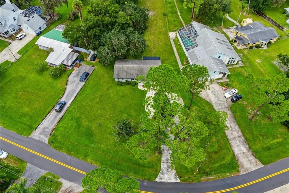 2228 RIVER RIDGE ROAD Deland, FL 32720