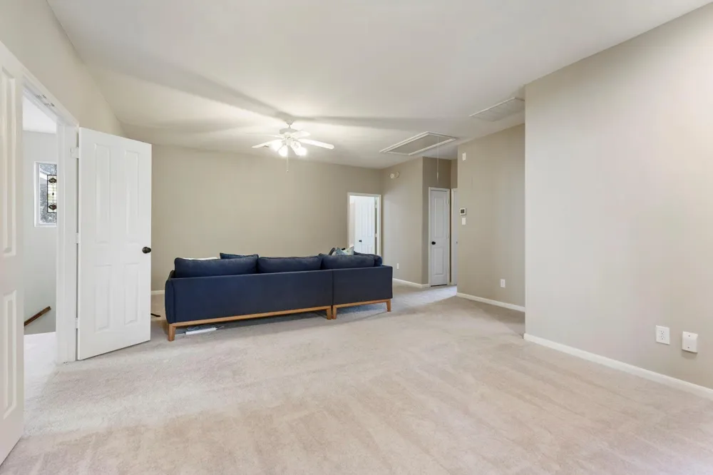 14 Middle Gate Place The Woodlands, TX 77382