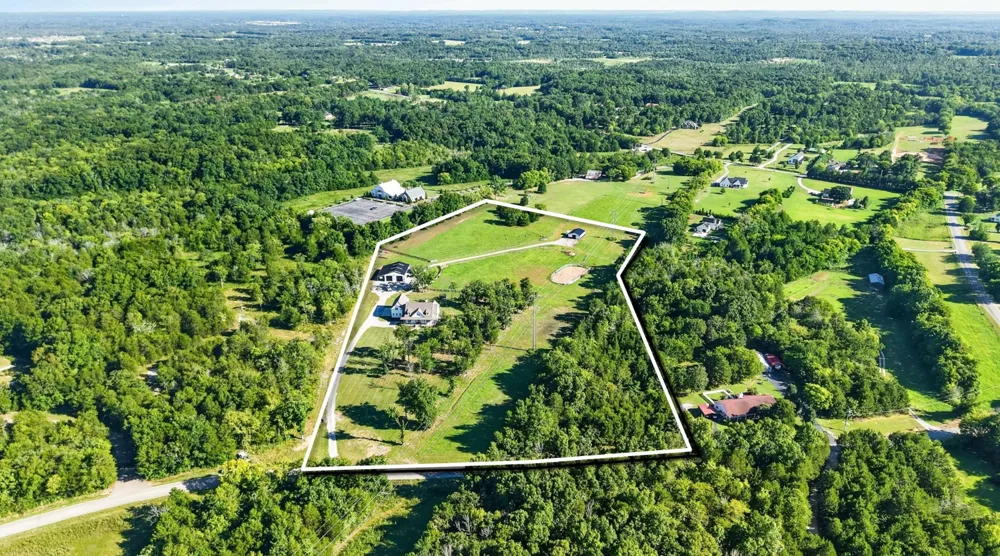 4792 Ollie Chunn Rd Spring Hill, TN 37174