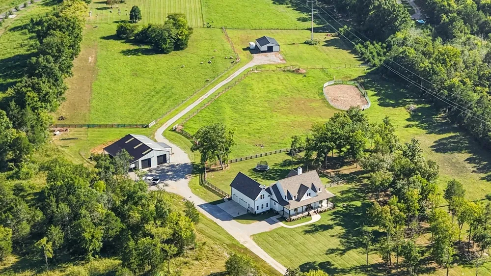4792 Ollie Chunn Rd Spring Hill, TN 37174