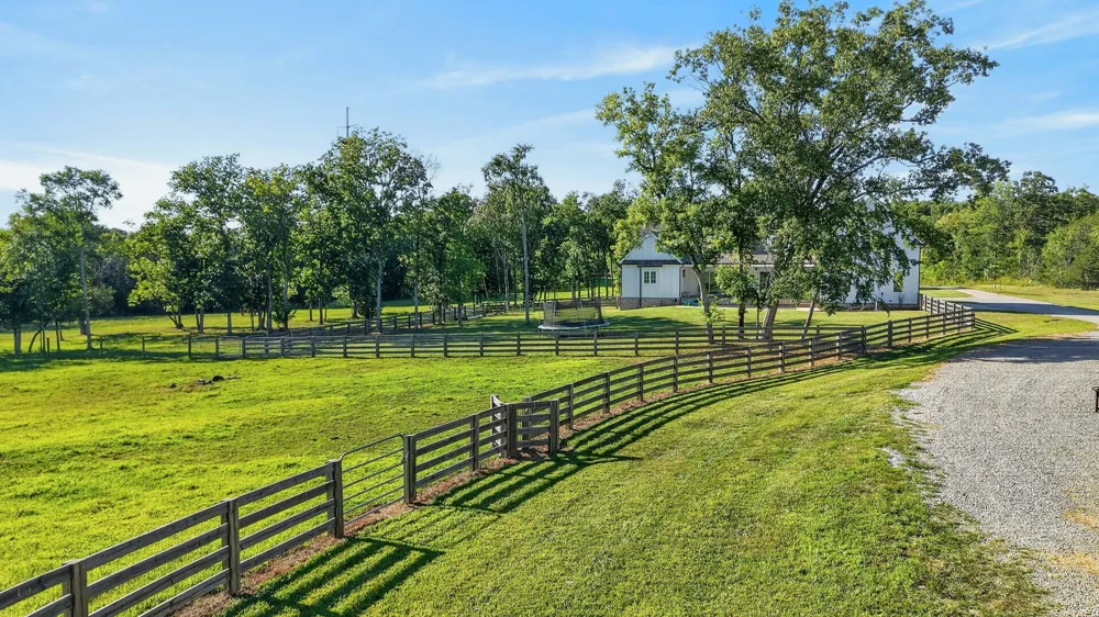 4792 Ollie Chunn Rd Spring Hill, TN 37174