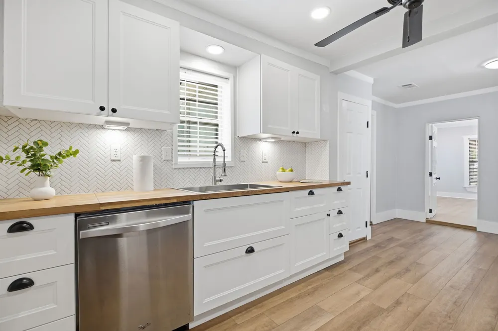 110 Fallwell Street Liberty Hill, TX 78642