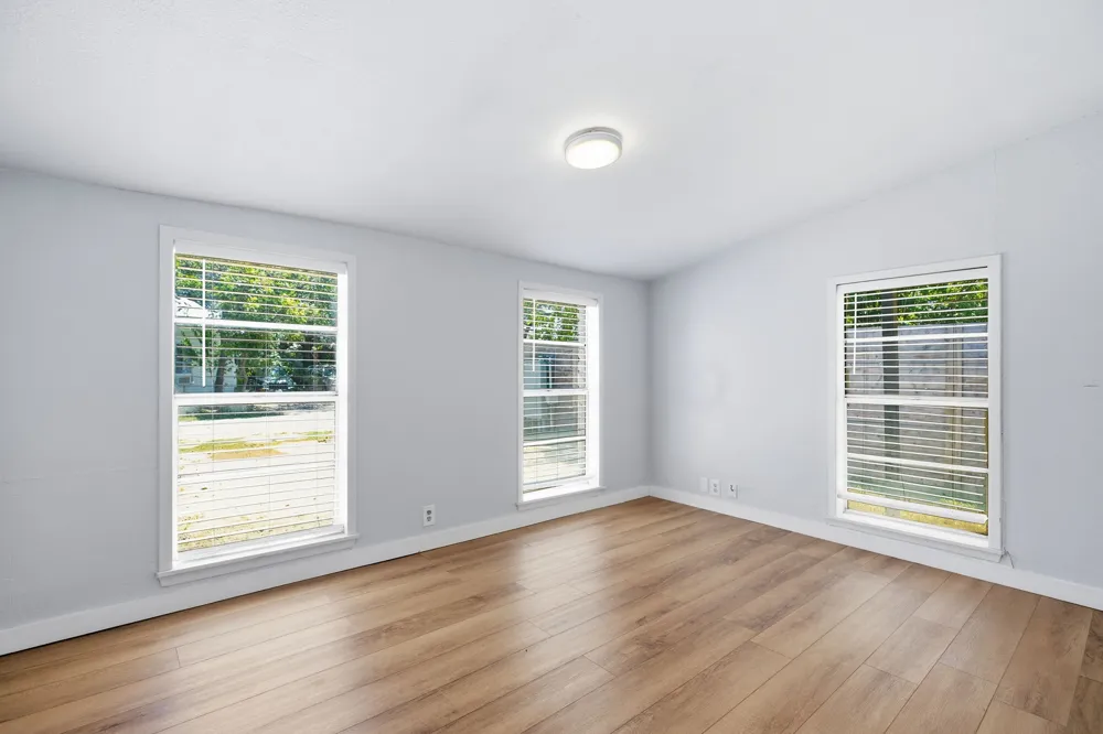 110 Fallwell Street Liberty Hill, TX 78642