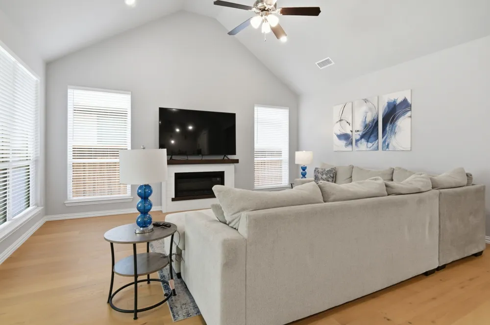 910 Winter Cherry Lane Haslet, TX 76052