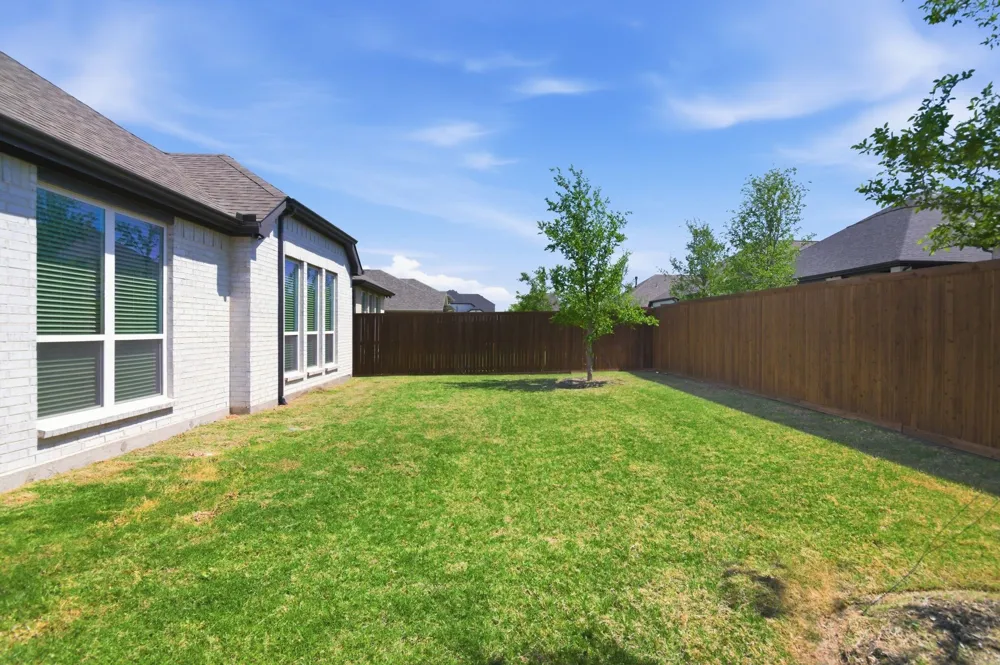 910 Winter Cherry Lane Haslet, TX 76052
