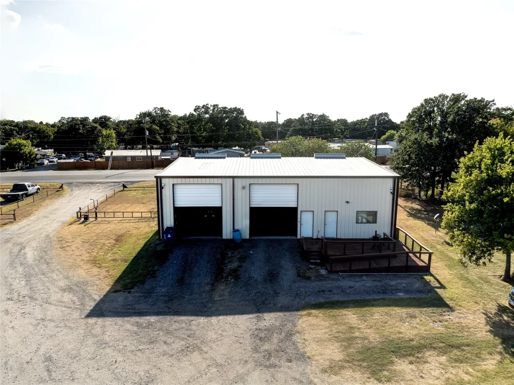 2905 Business 45 Corsicana, TX 75110