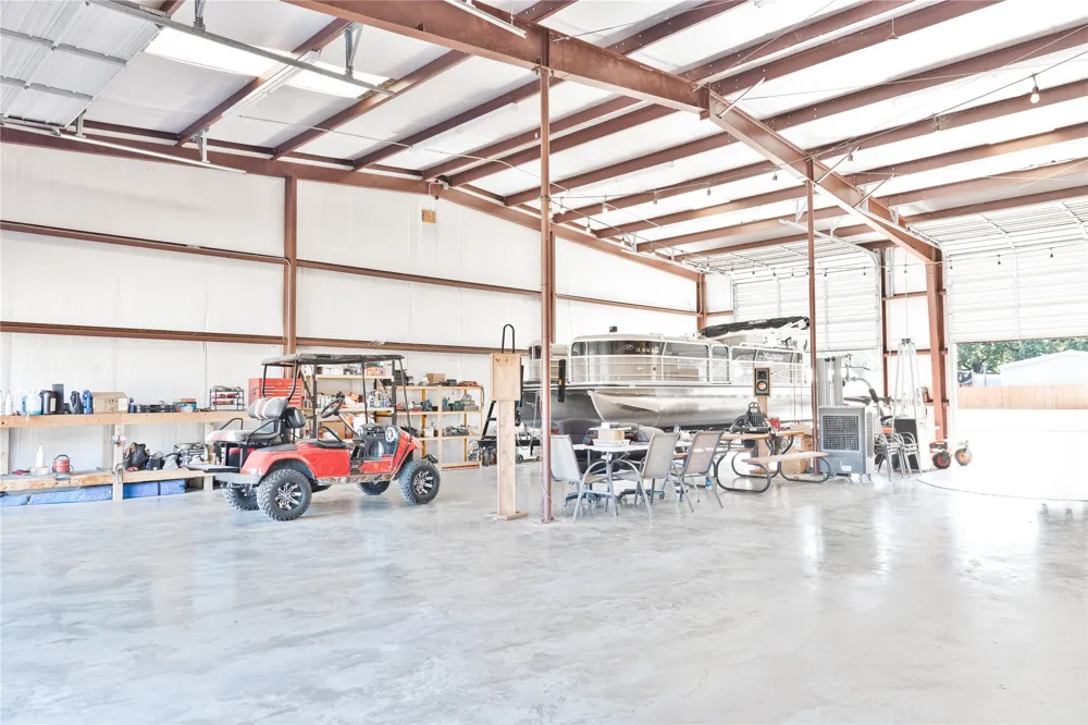 2905 Business 45 Corsicana, TX 75110