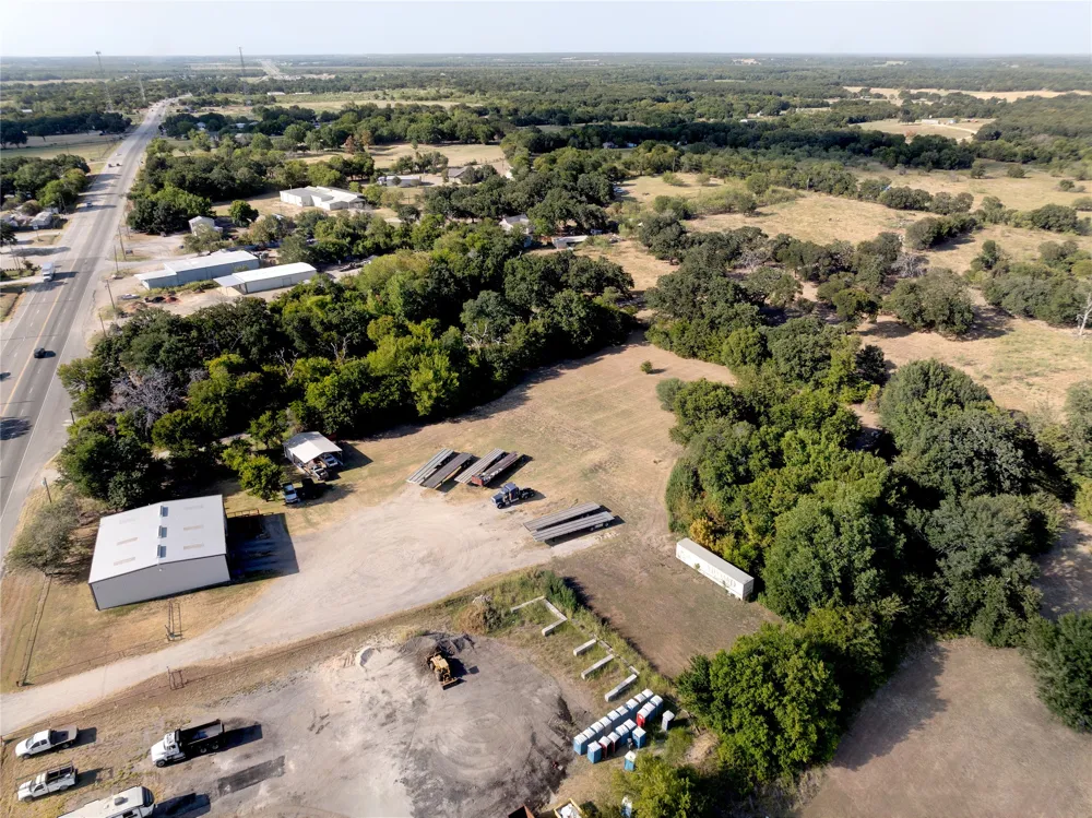 2905 Business 45 Corsicana, TX 75110