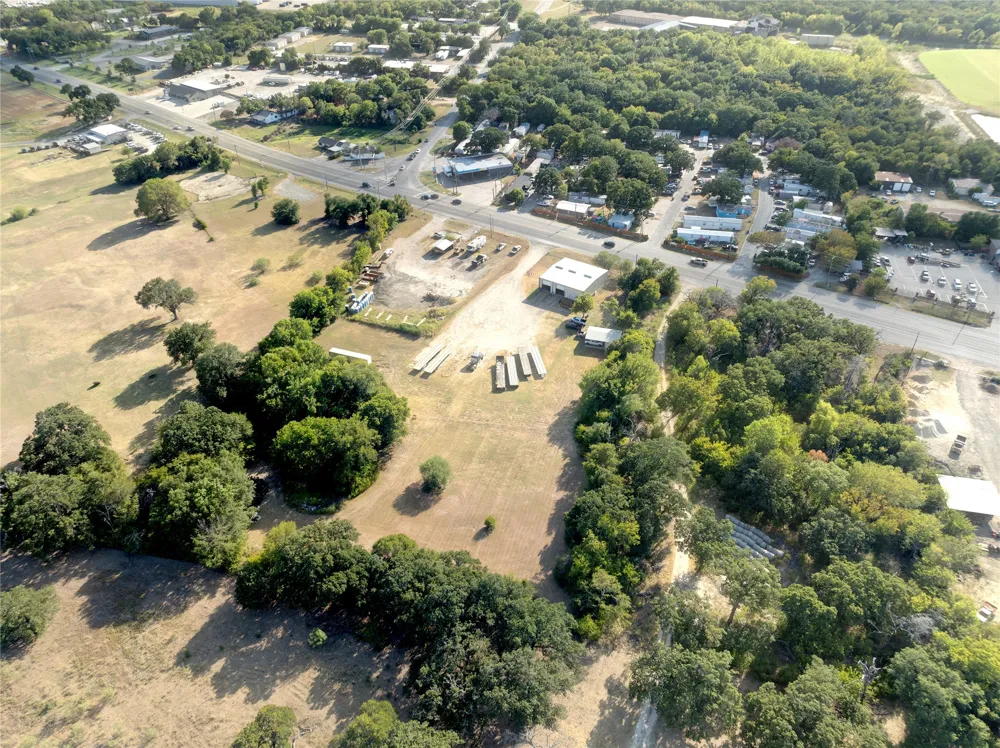 2905 Business 45 Corsicana, TX 75110