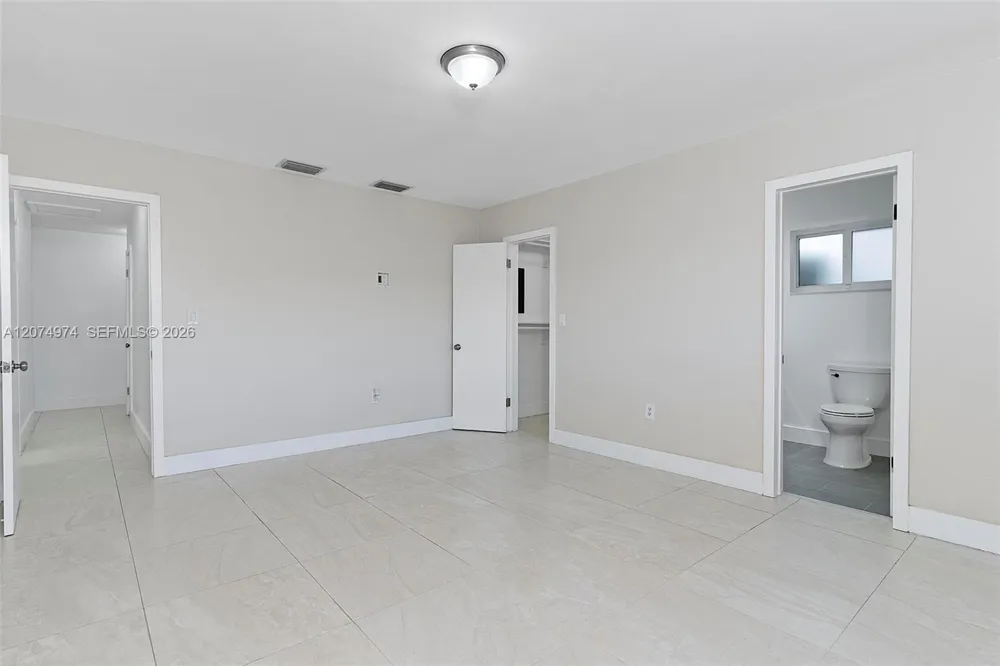 6305 SW 93rd Pl #6305 Miami, FL 33173