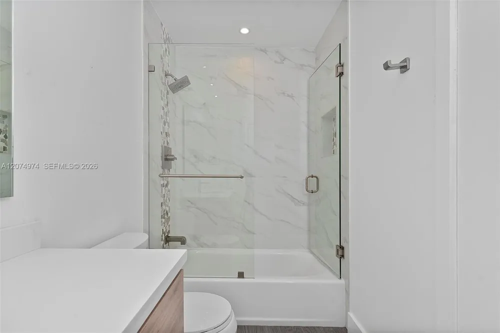 6305 SW 93rd Pl #6305 Miami, FL 33173