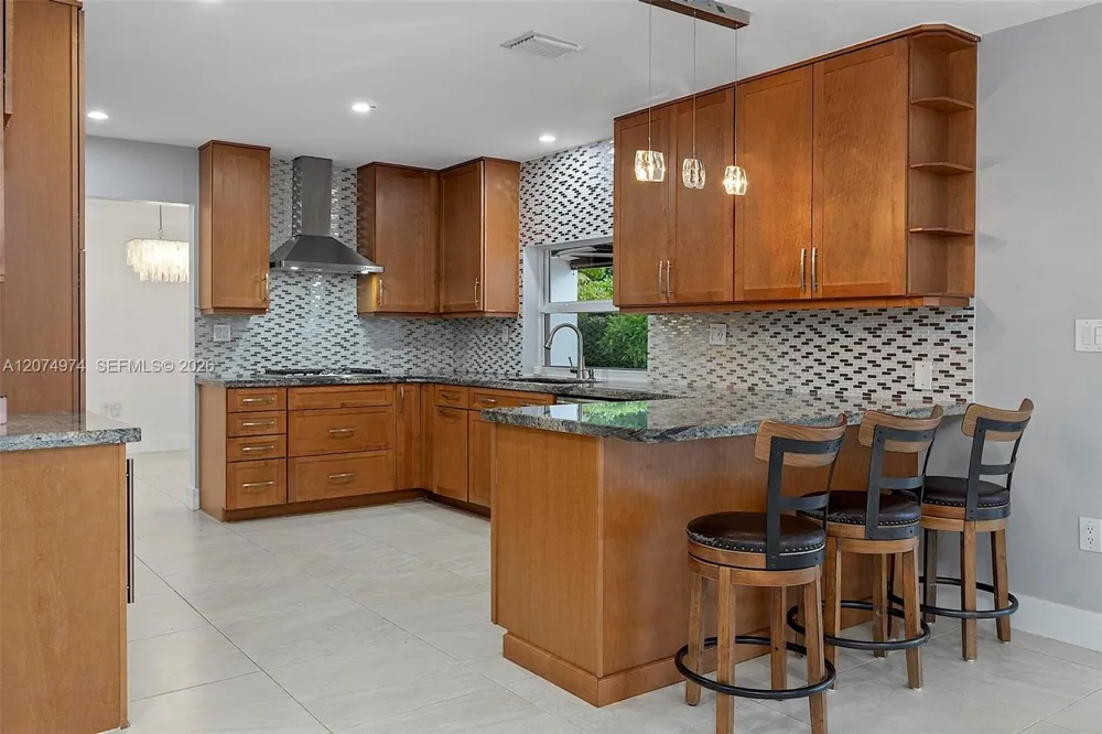 6305 SW 93rd Pl #6305 Miami, FL 33173