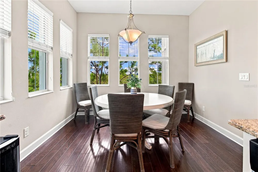 311 SAPPHIRE LAKE DRIVE #202 Bradenton, FL 34209