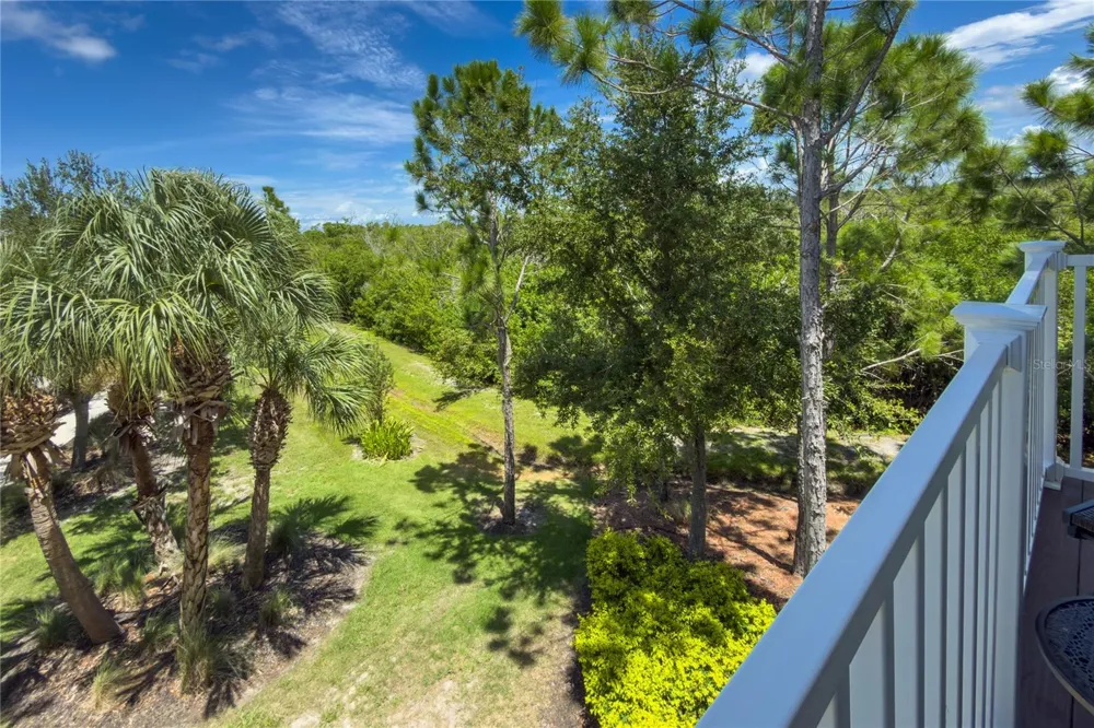311 SAPPHIRE LAKE DRIVE #202 Bradenton, FL 34209