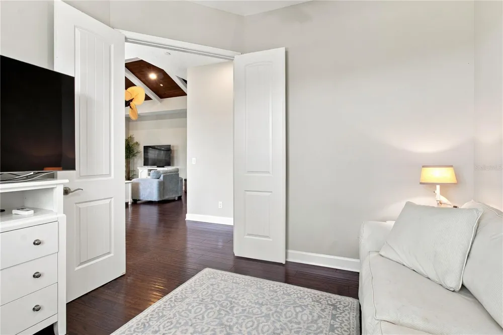 311 SAPPHIRE LAKE DRIVE #202 Bradenton, FL 34209