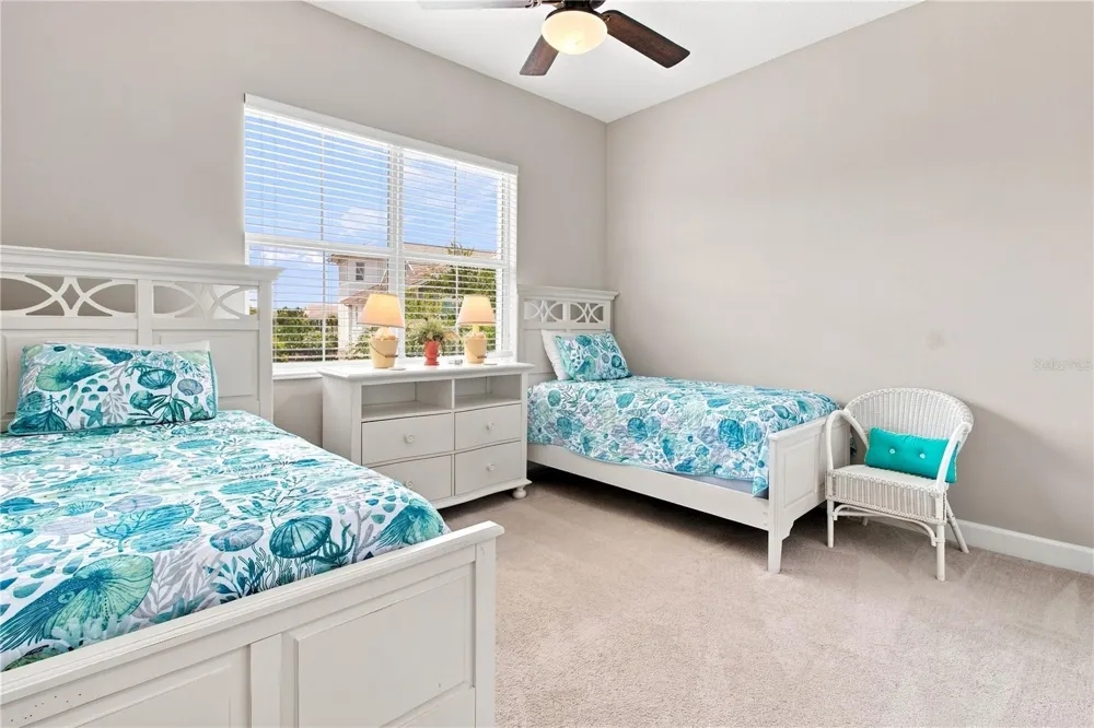 311 SAPPHIRE LAKE DRIVE #202 Bradenton, FL 34209
