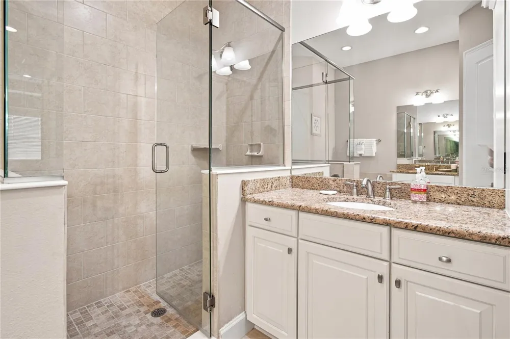 311 SAPPHIRE LAKE DRIVE #202 Bradenton, FL 34209
