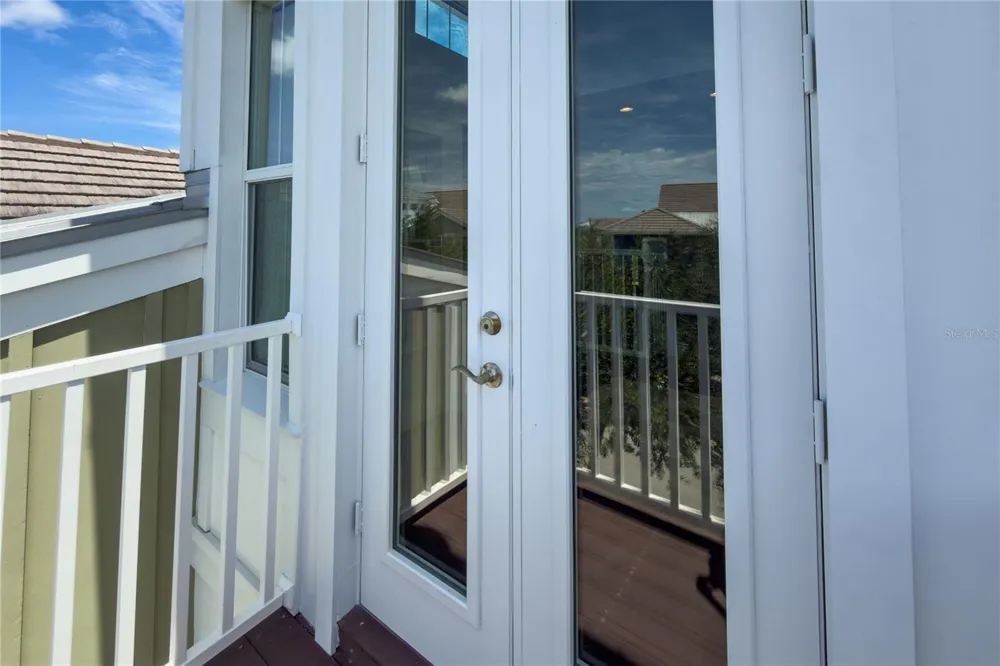 311 SAPPHIRE LAKE DRIVE #202 Bradenton, FL 34209