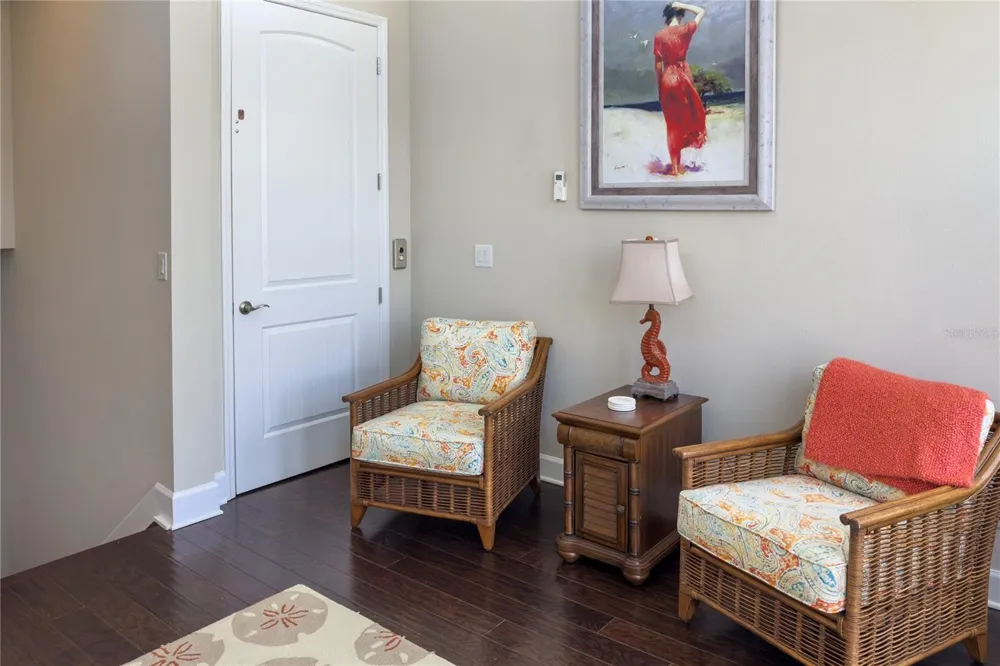 311 SAPPHIRE LAKE DRIVE #202 Bradenton, FL 34209