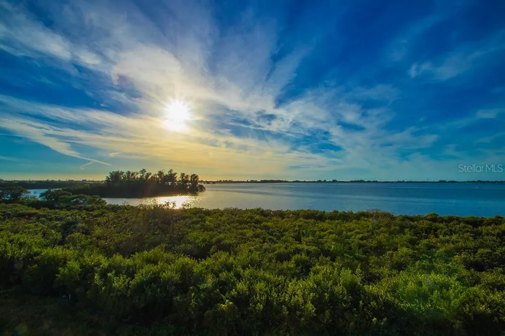 311 SAPPHIRE LAKE DRIVE #202 Bradenton, FL 34209