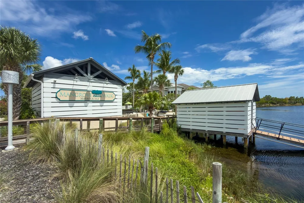 311 SAPPHIRE LAKE DRIVE #202 Bradenton, FL 34209