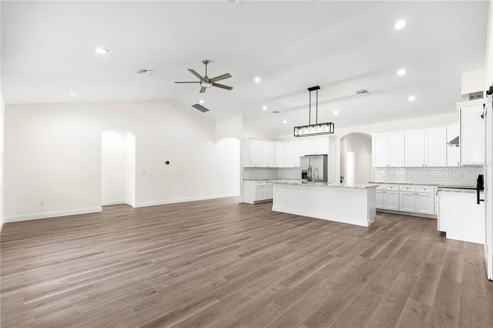 8343 SW 135TH AVENUE Dunnellon, FL 34432
