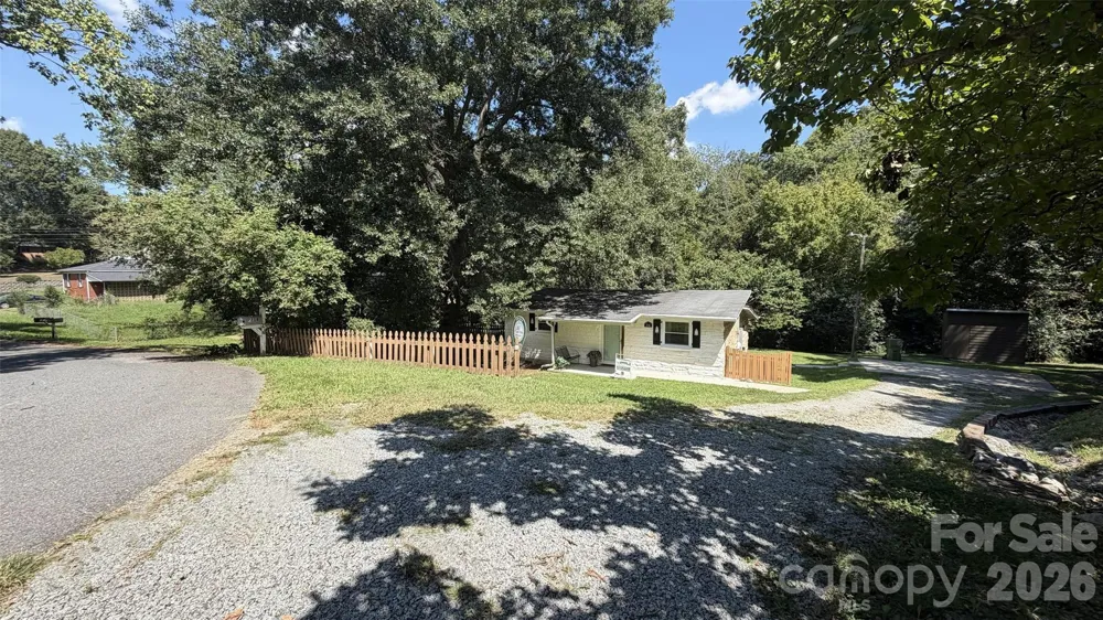 216 Auten Circle Mount Holly, NC 28120