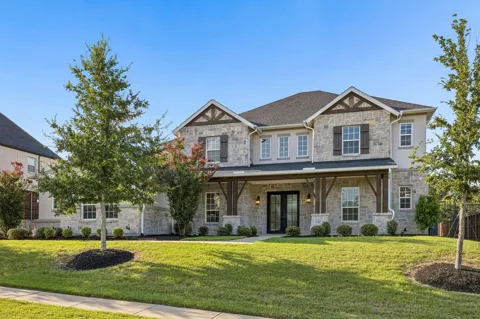 804 Jamestown Lane