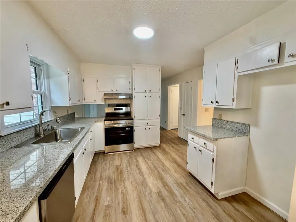 3349 Veracruz Way Decatur, GA 30034